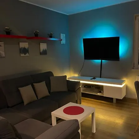 42 M Z Miejscem W Garazu Z Winda Blisko Centrum I Morza Гдыня